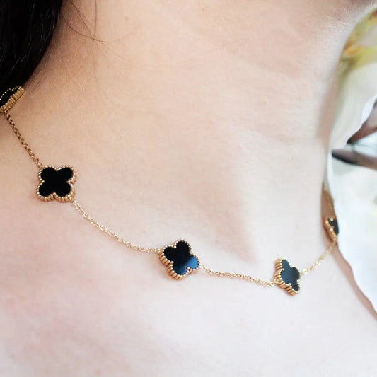 The Clover necklace - Silsaal
